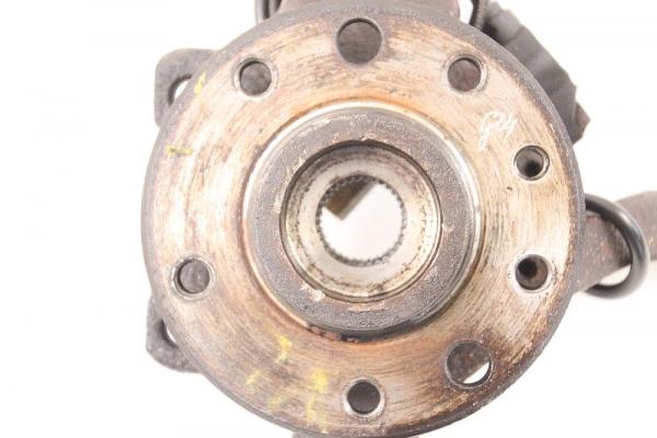 Achsschenkel vorn links 90468577 Opel VECTRA B CC