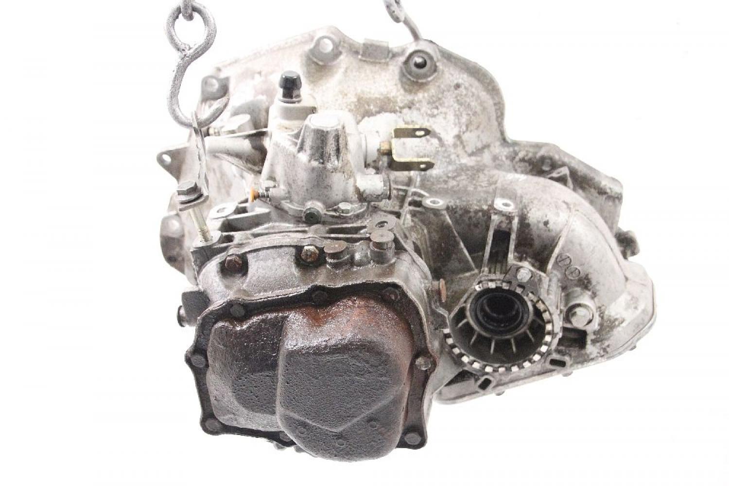 Getriebe 5 Gang 24451636 Opel VECTRA B CC