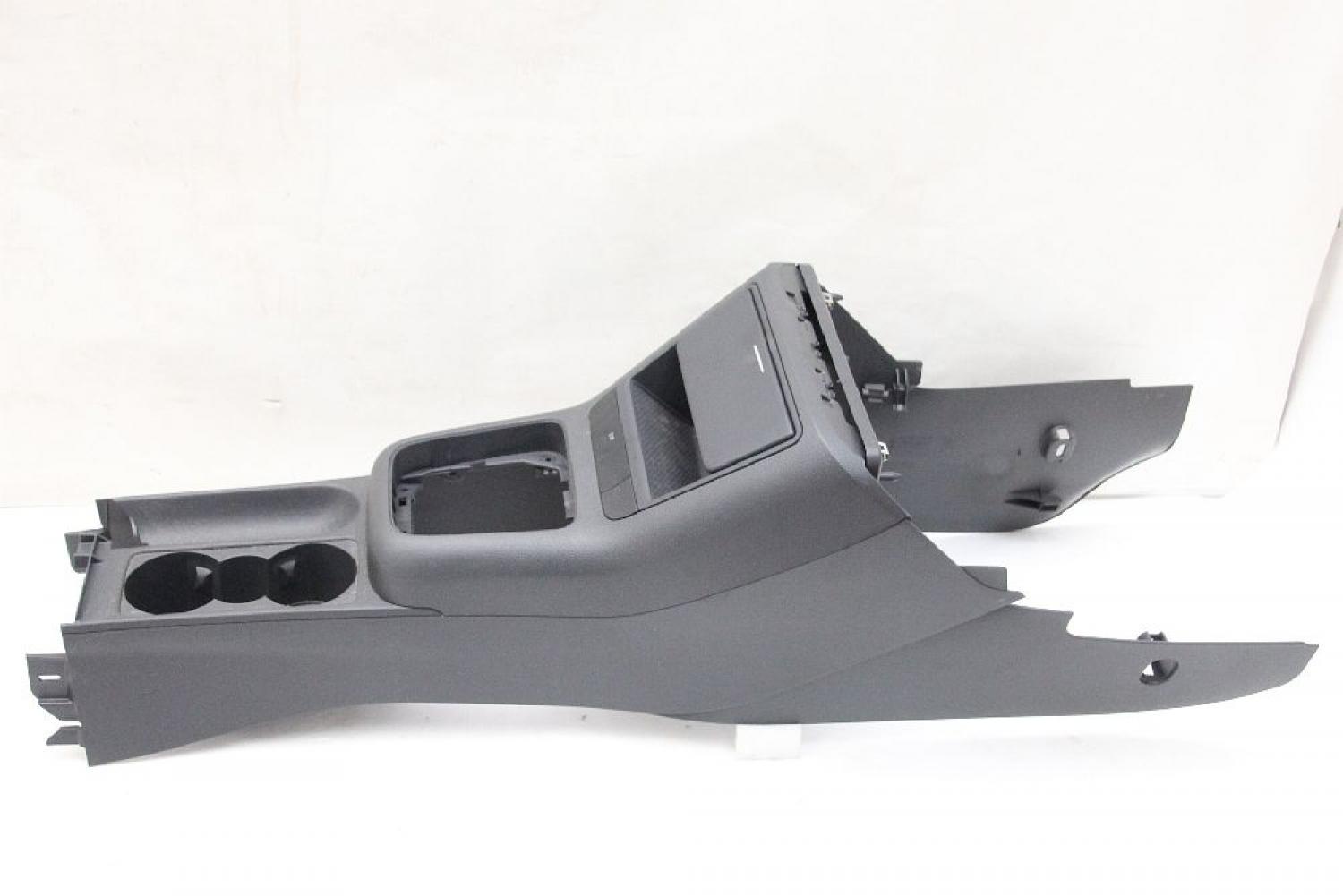 Mittelkonsole 5M1863243B VW GOLF PLUS
