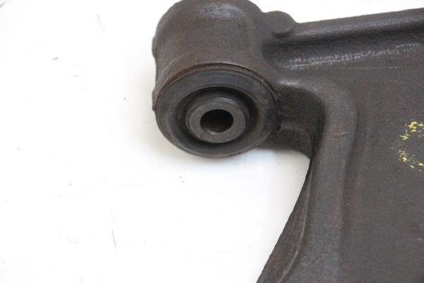 Querlenker vorn rechts 7H0407152F VW T5 BUS