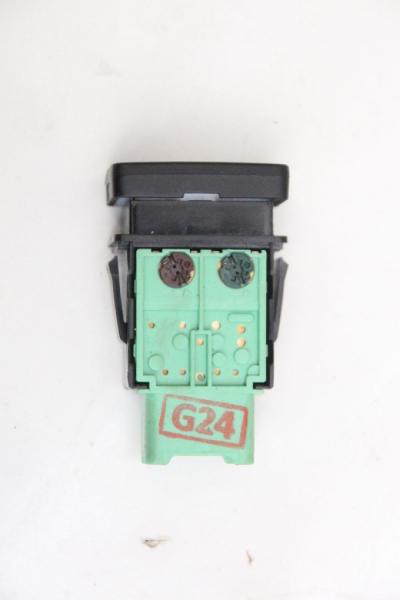 Schalter Nebelleuchte 3727062JA0 Suzuki SWIFT 3 MZ