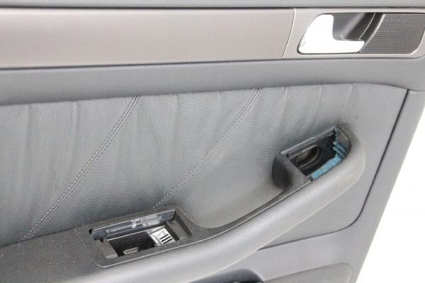 Türverkleidung innen 4B0867303E Audi A6 Avant C5