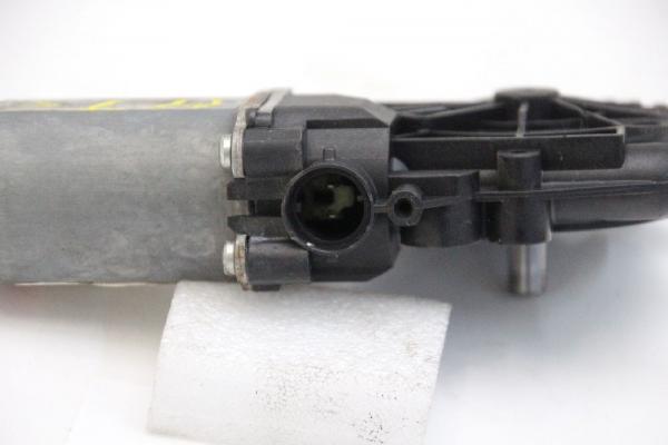Fensterheber-Motor hinten rechts 82700JD40A Nissan QASHQAI I