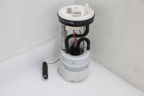 Dieselpumpe 17040JD03A Nissan QASHQAI I