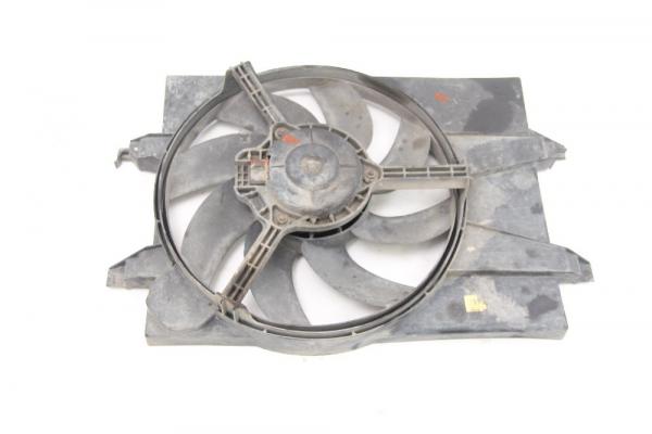 Ventilator (am Kühler) 1495687 Ford FIESTA 5 JH