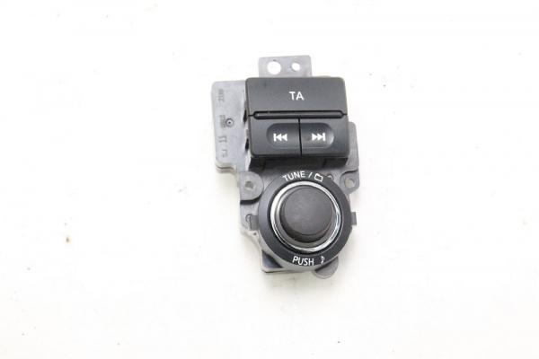 Schalter Radiobedienung 283955X00C Nissan NAVARA D40