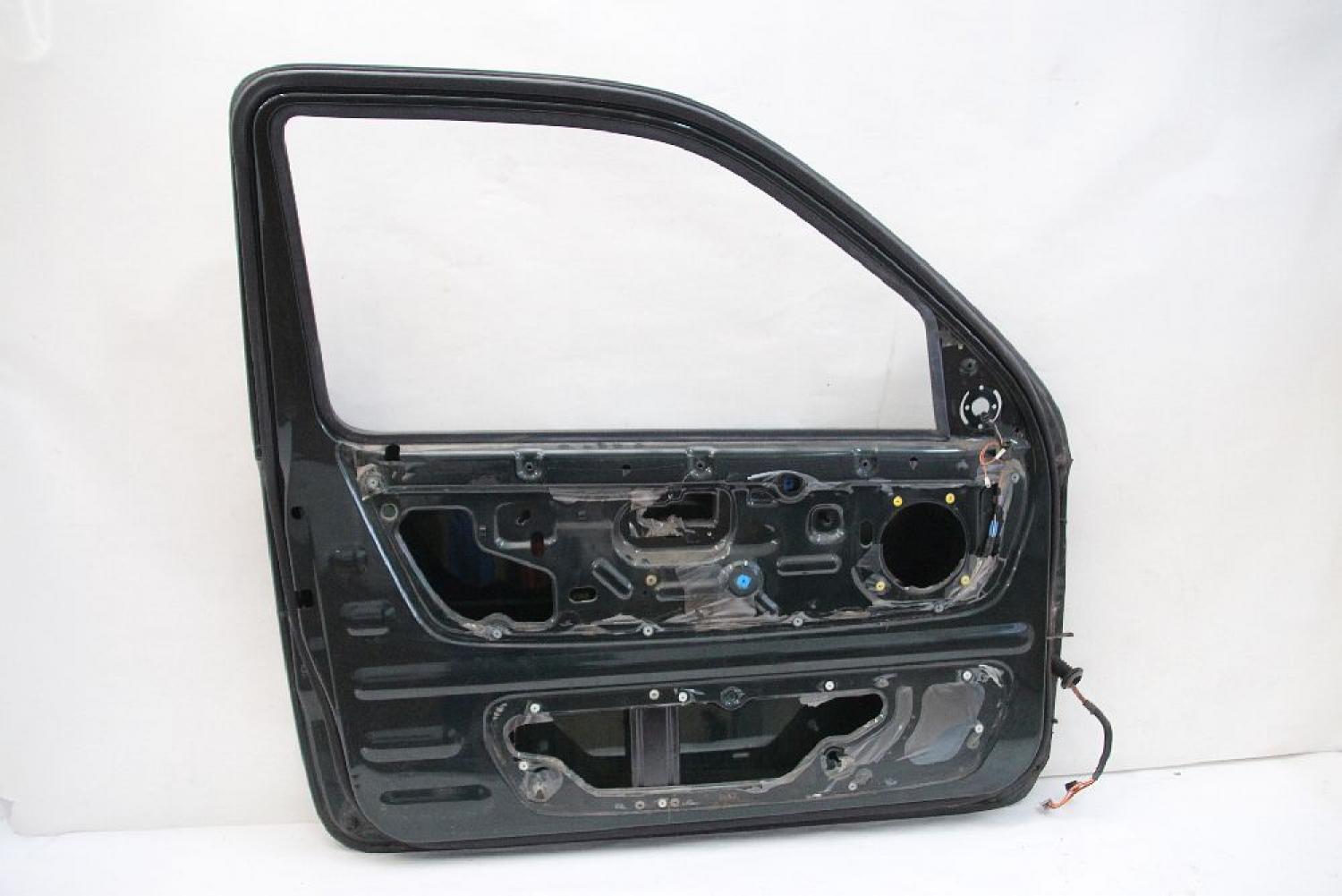 Tür 3trg links BDA490390 Land Rover FREELANDER 1 LN