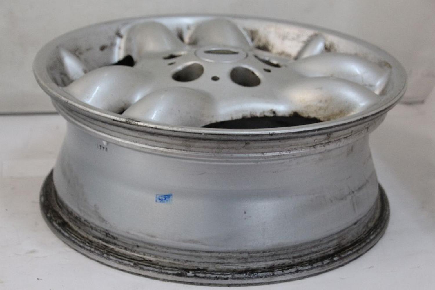 Felge Alu/Leichtmetall vorn rechts RRC114800MNH Land Rover FREELANDER 1 LN