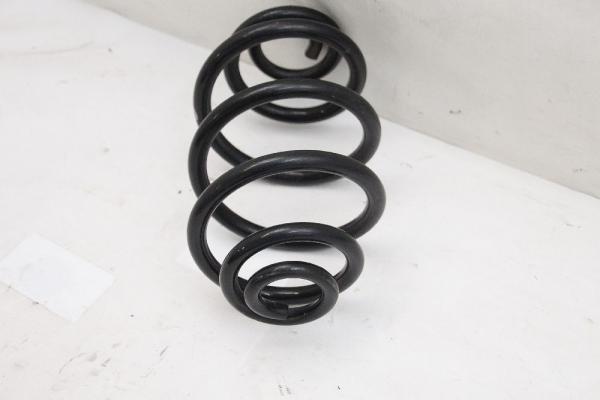 Feder hinten links 3B0511115M Audi A6 4B C5