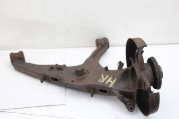 Achsschenkel hinten rechts 7E0501072 VW T5 BUS