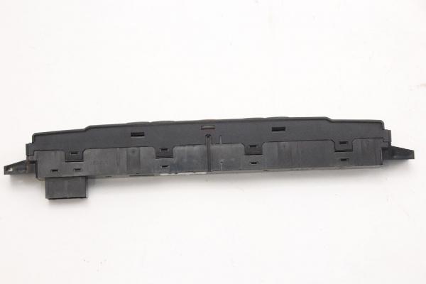 Schalter Warnblink YUL501360 Land Rover RANGE ROVER SPORT L320