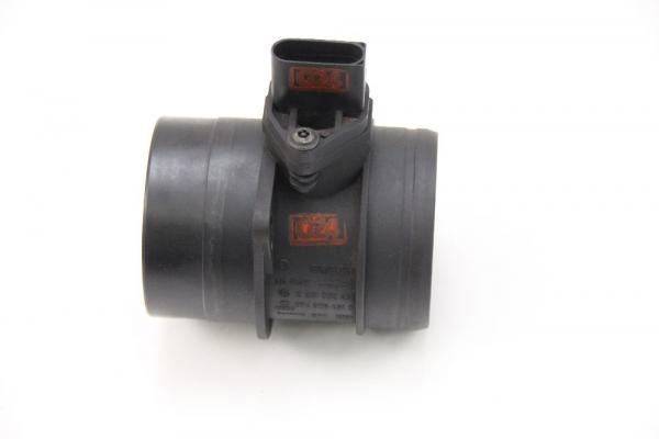 Luftmassenmesser 074906461B VW PASSAT Variant 3C