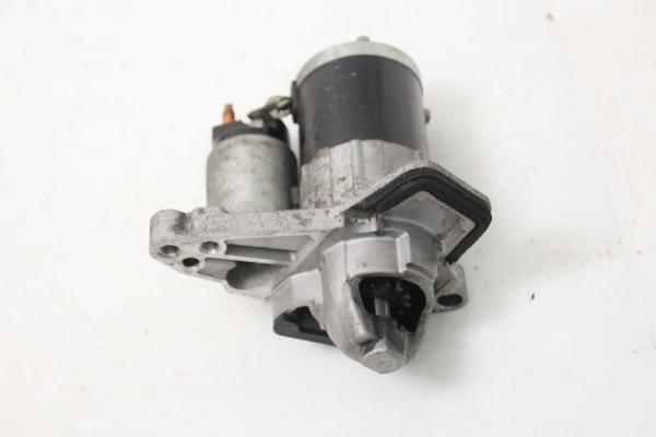 Anlasser 233000557R DACIA SANDERO 2