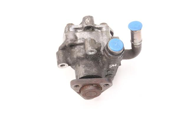 Lenkung Servopumpe 8D0145177Q VW PASSAT Variant 3B