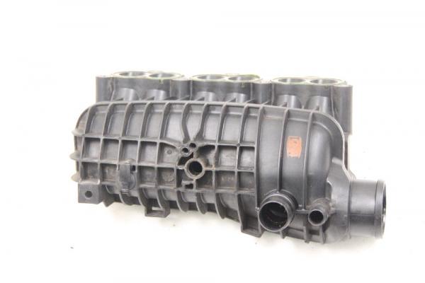 Ansaugkrümmer 2544349 Ford FIESTA 6 JA