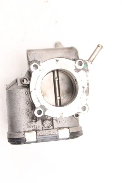 Drosselklappenstutzen 351002B150 Hyundai ix20 JC