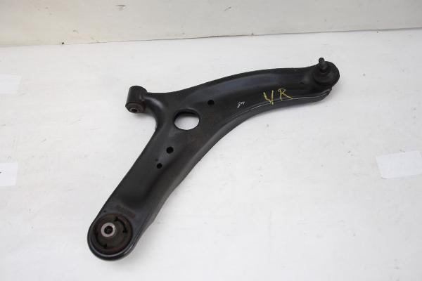 Querlenker vorn rechts 545011P100 Hyundai ix20 JC