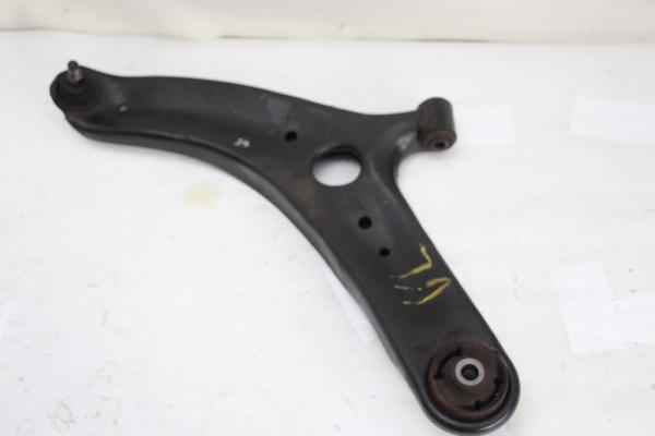 Querlenker vorn links 545001P100 Hyundai ix20 JC