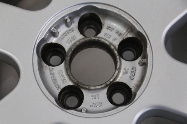 Felge Alu/Leichtmetall hinten links 8L0601025F Audi A3 8L