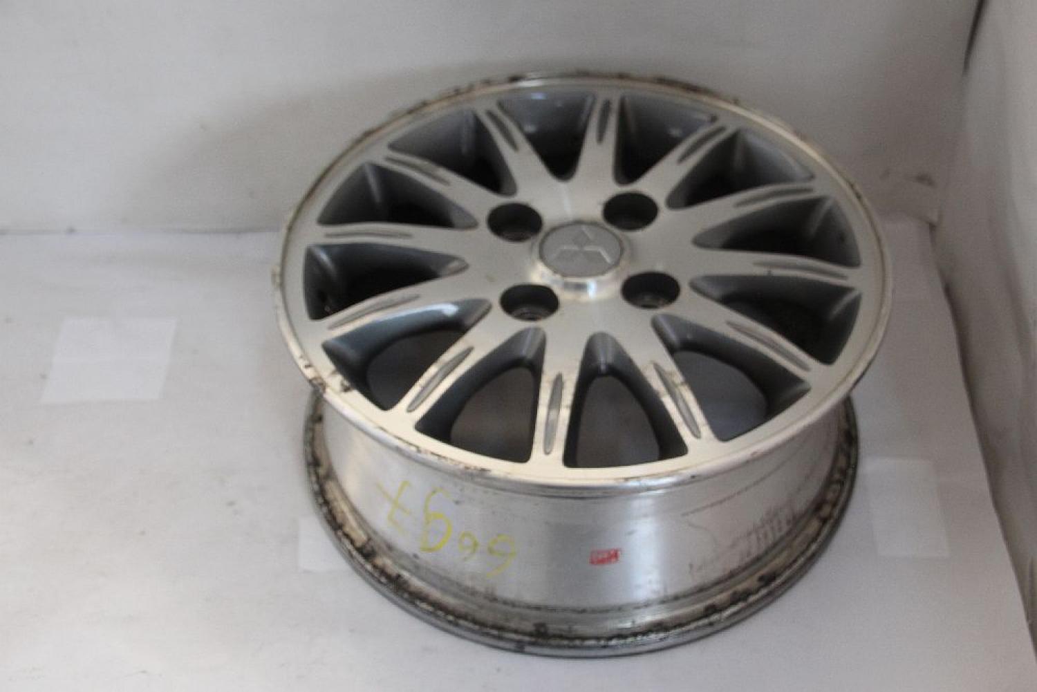 Felge Alu/Leichtmetall vorn rechts MR911488 Mitsubishi CARISMA 2 DA