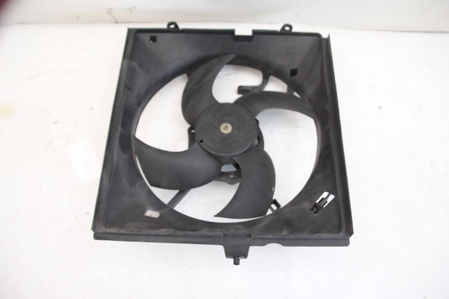 Ventilator (am Kühler) MP4520MGX Mitsubishi CARISMA 2 DA