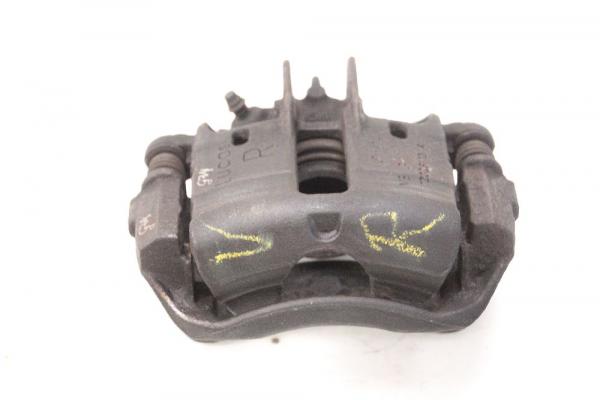 Bremssattel vorn rechts M863312 Mitsubishi CARISMA 2 DA