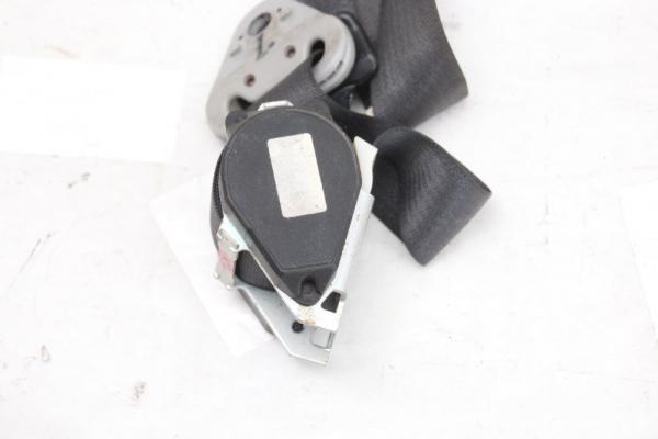 Sicherheitsgurt hinten links 8974033481 Isuzu D MAX I RODEO