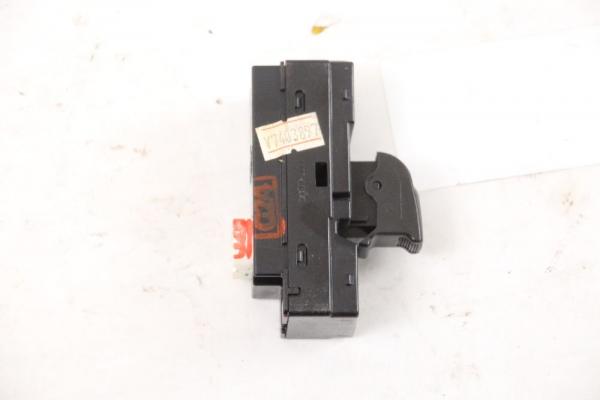 Schalter Fensterheber hinten rechts 8974007540 Isuzu D MAX I RODEO