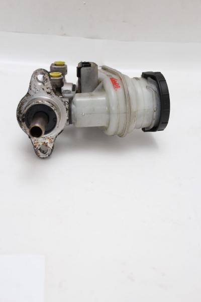 Hauptbremszylinder 8980069420 Isuzu D MAX I RODEO