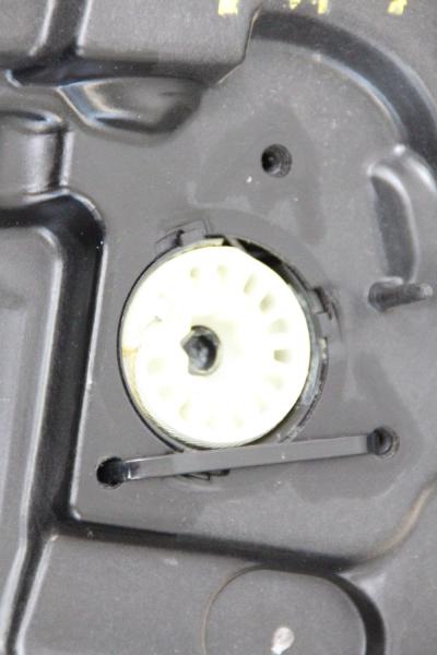 Fensterhebermotor hinten rechts Kia MAGENTIS 2 MG 834602G000 KAMCO 09-2007 gebraucht 2