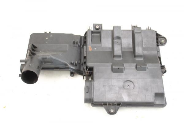 Luftfiltergehäuse 1001407041 Mazda 3 BK