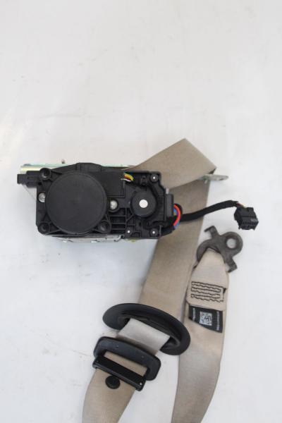 Sicherheitsgurt vorn links 9164551 BMW 7er F01