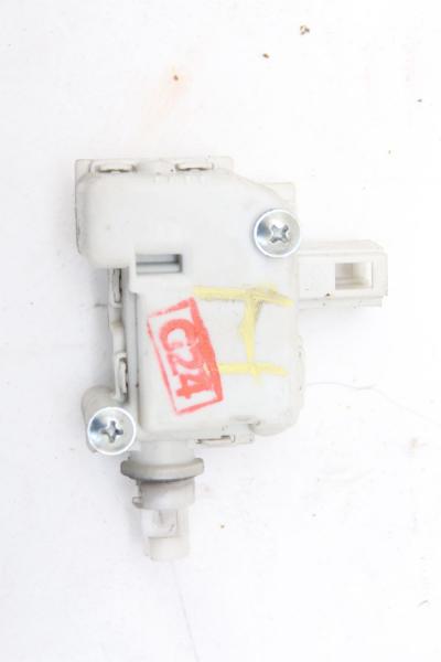 Stellmotor ZV Heckklappe 3B0959781 Audi A6 Avant C5