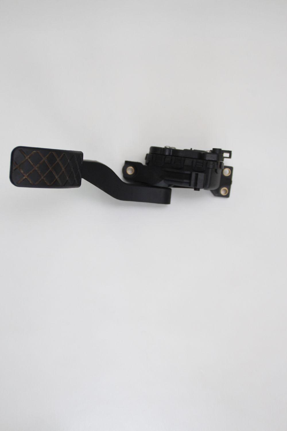 Gaspedal 1J1721503J VW GOLF 4