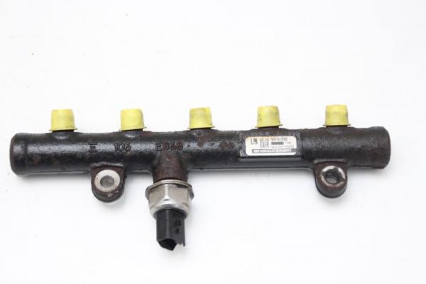 Trittbrett PICK UP D22 links 07-2002 gebraucht 2