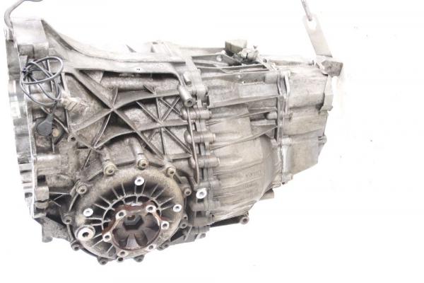 Getriebe Automatik 6 Gang 01J300052J Audi A4 Avant 8E B7
