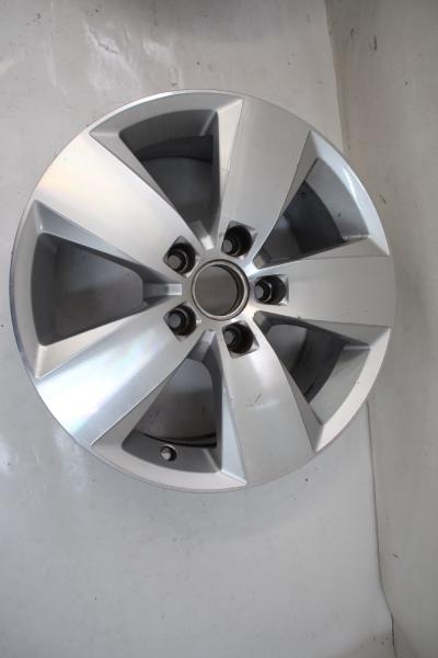Felge Alu/Leichtmetall vorn rechts 5G0601025J VW GOLF SPORTSVAN
