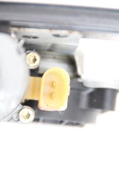 Fensterheber hinten rechts Nissan NAVARA D40 CR119044 82731EB315 82730EB315 gebraucht 2