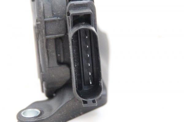 Gaspedal 2120072 Ford FIESTA 6 JA