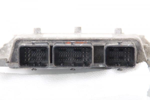 Steuergerät Motor 8V2112A650SF Ford FIESTA 6 JA