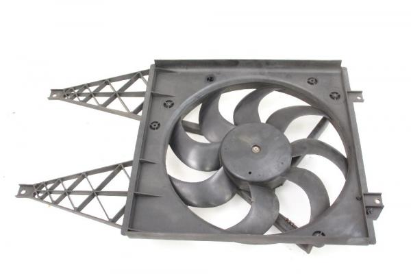 Ventilator (am Kühler) 8Q0121207 Skoda ROOMSTER 5J