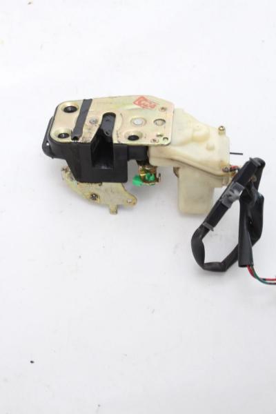 Türschloß vorn rechts TC9258310B Mazda XEDOS 9 TA