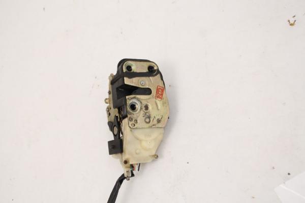 Türschloß hinten rechts T00272310B Mazda XEDOS 9 TA