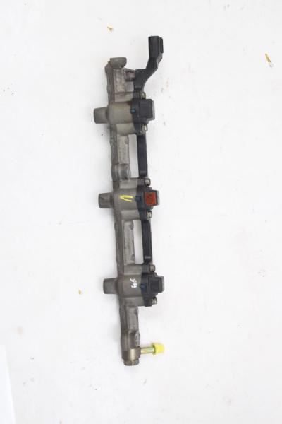 Einspritzeinheit KL01131F0B Mazda XEDOS 9 TA