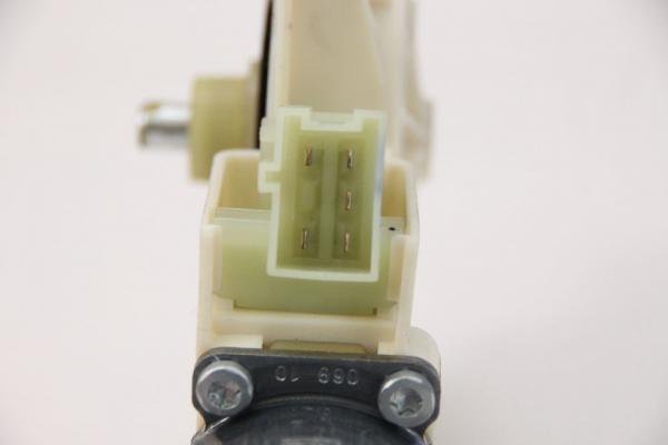 Fensterheber-Motor vorn rechts 2048200242 Mercedes C-KLASSE S 204