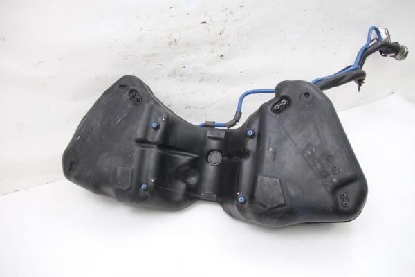 Kraftstofftank 2044708501 Mercedes C-KLASSE S 204