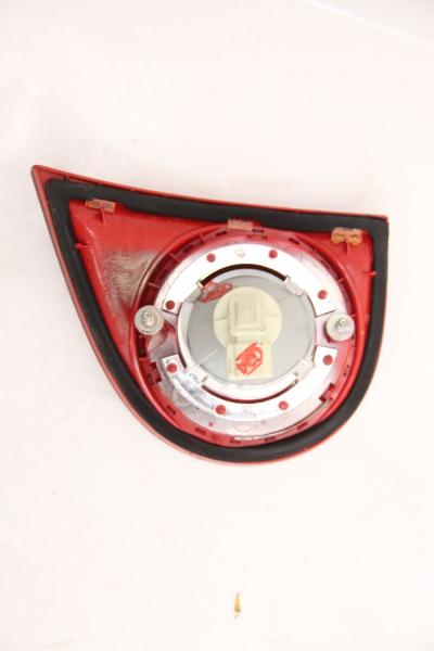 Rückleuchte links innen 1K6945093G VW GOLF 5