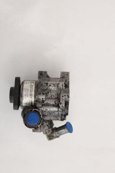 Lenkung Servopumpe 8D0145177D VW PASSAT Variant 3BG