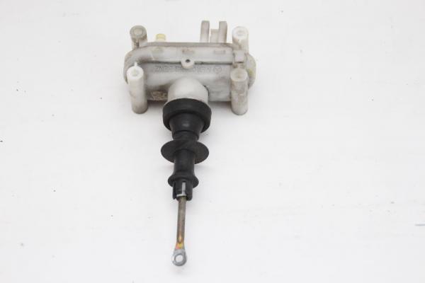 Stellmotor ZV hinten rechts 1248001775 Mercedes E-KLASSE S124