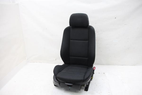 Sitz vorn rechts 52103421838 BMW X3 E83